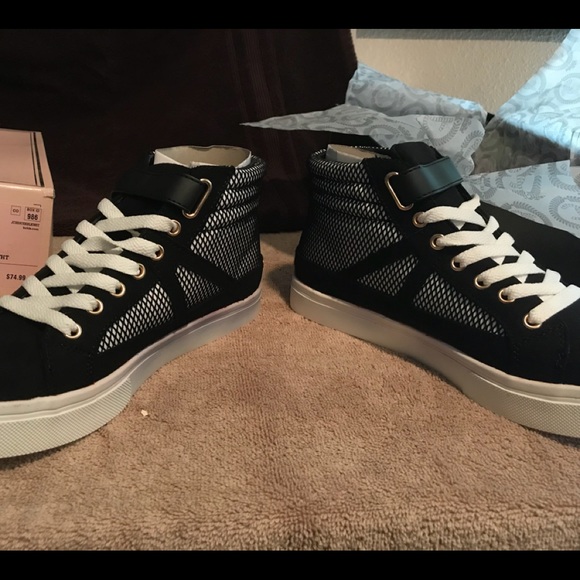 New in Box! Juicy Couture HESTER Sneakers size 9 - Picture 11 of 11